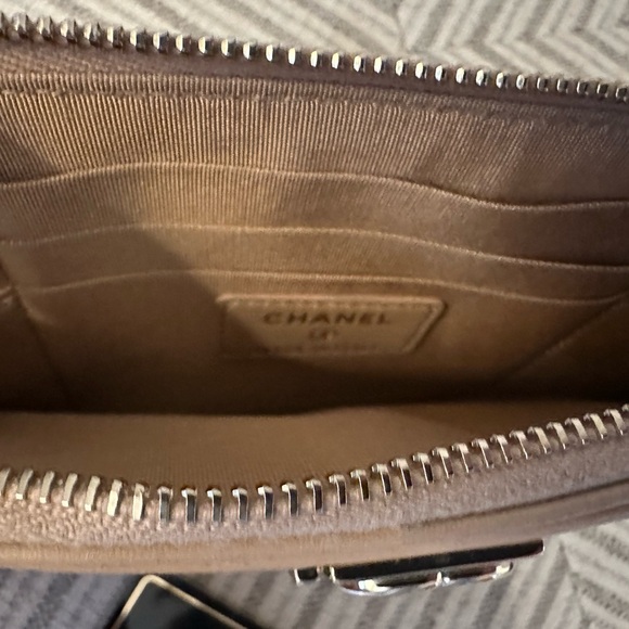 Chanel Boy Wallet - Picture 4 of 6
